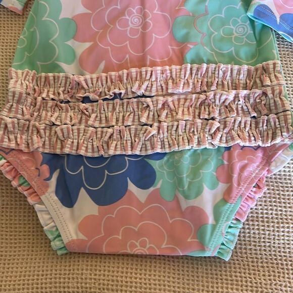 SOLd RuffleButts Baby UPF50+ Floral Printed Long Sleeve One Rash Guard, 2T, NWT - Picture 7 of 10